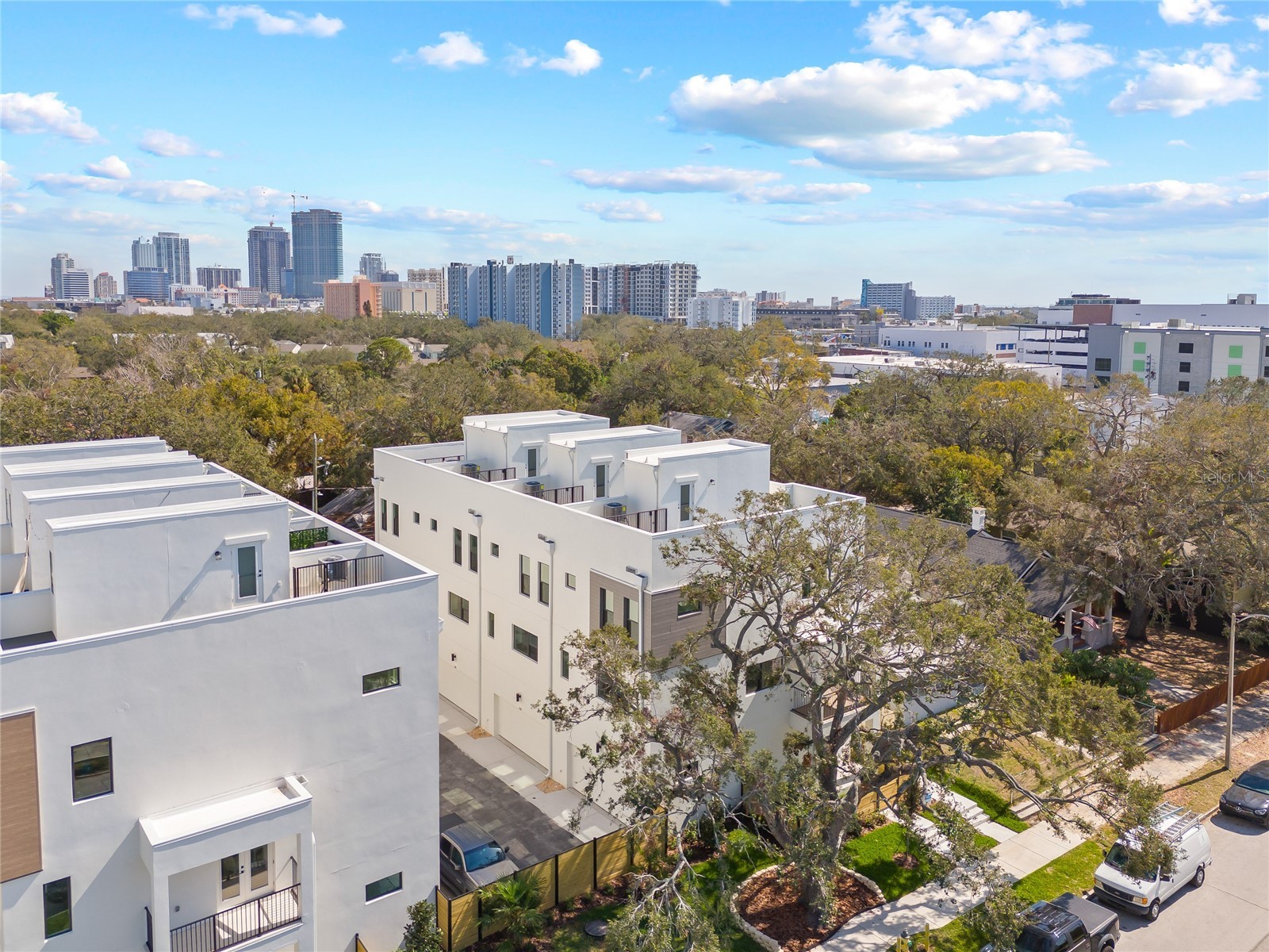305 15th Street N Saint Petersburg FL 33705 TB8515319 image37