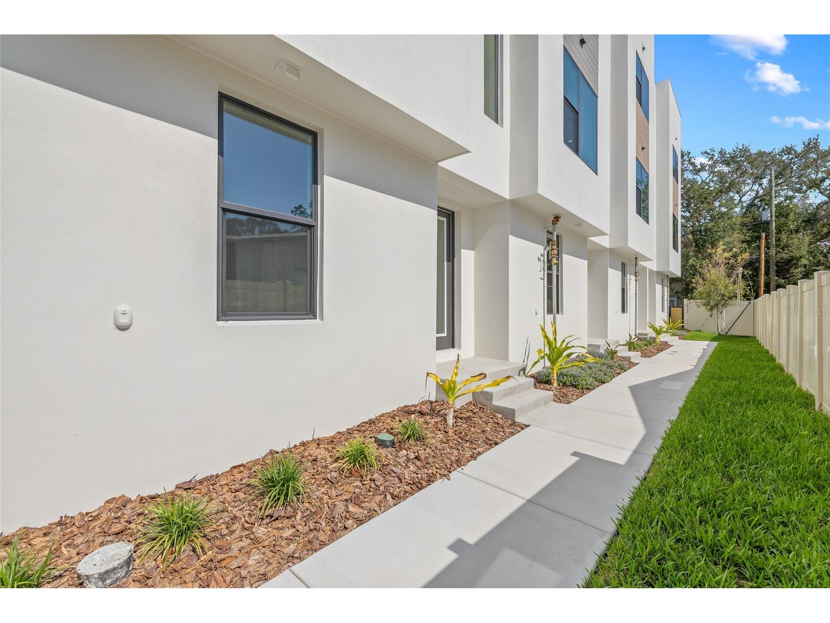 305 15th Street N Saint Petersburg FL 33705 TB8515319 image5