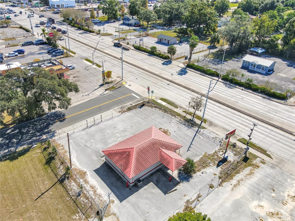 305 & 309 W Memorial Boulevard Lakeland FL 33801 TB8447315 image16