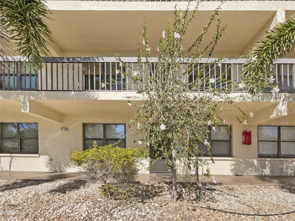 305 30th Avenue W #A206 Bradenton FL 34205 O6055855 image1