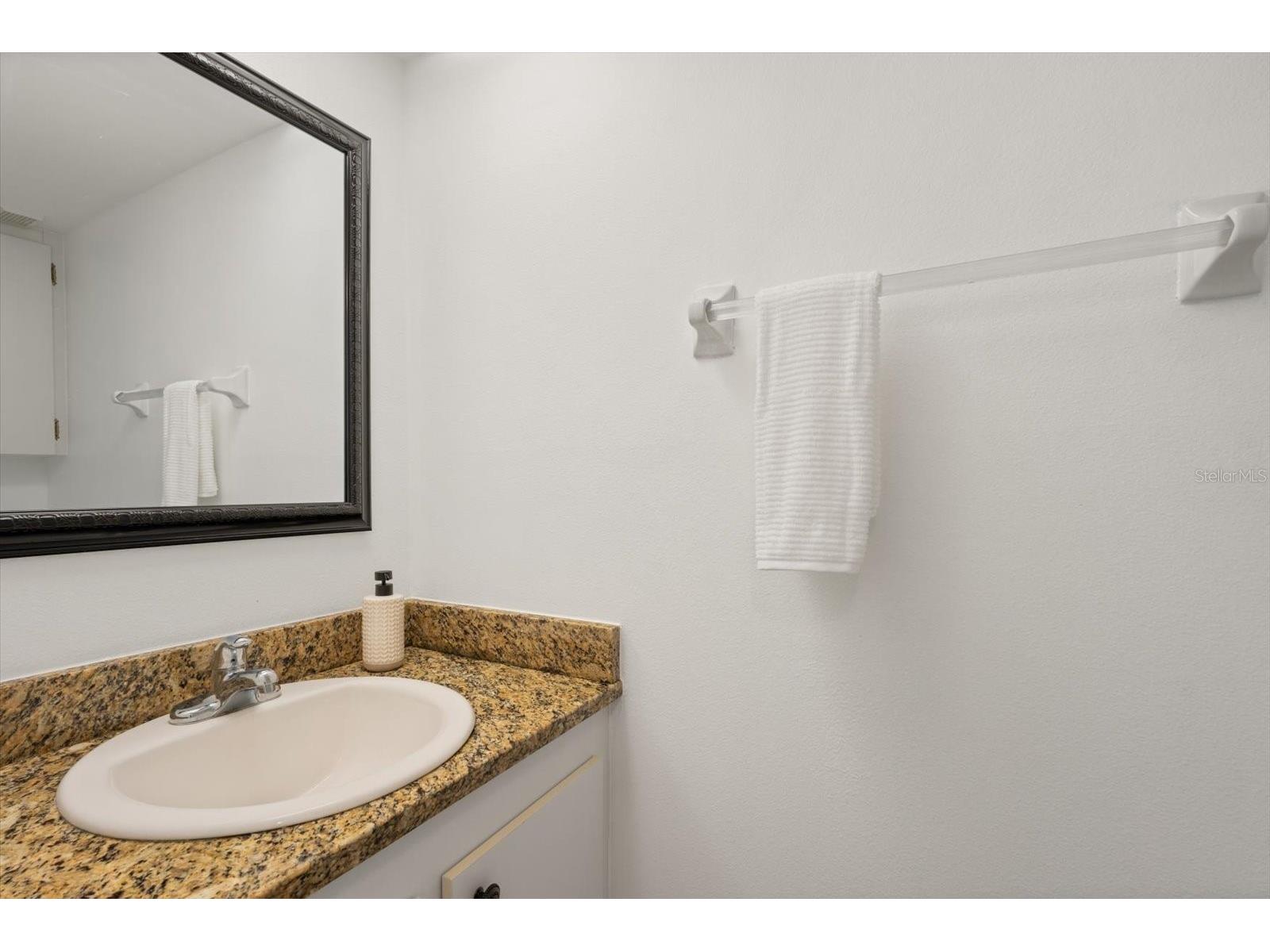 305 30th Avenue W #A208 Bradenton FL 34205 A4682006 image20