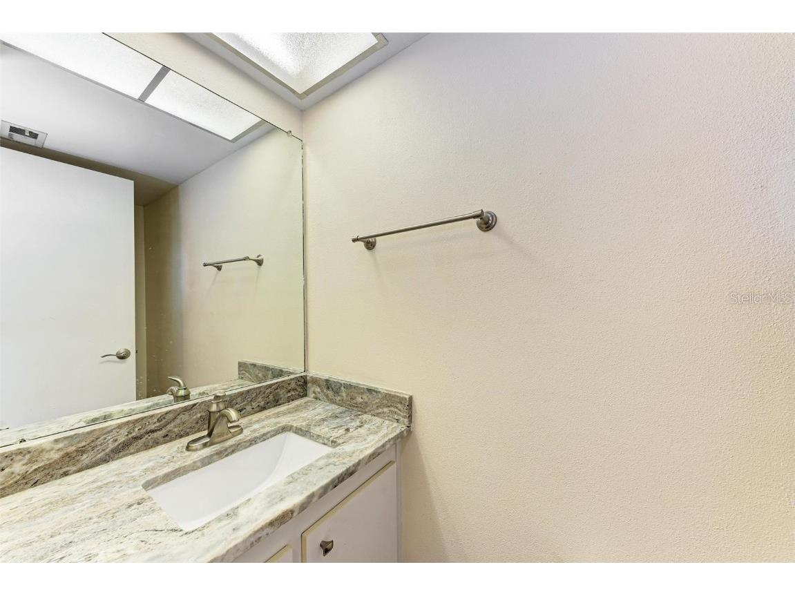 305 30th Avenue W #A210 Bradenton FL 34205 A4666580 image24