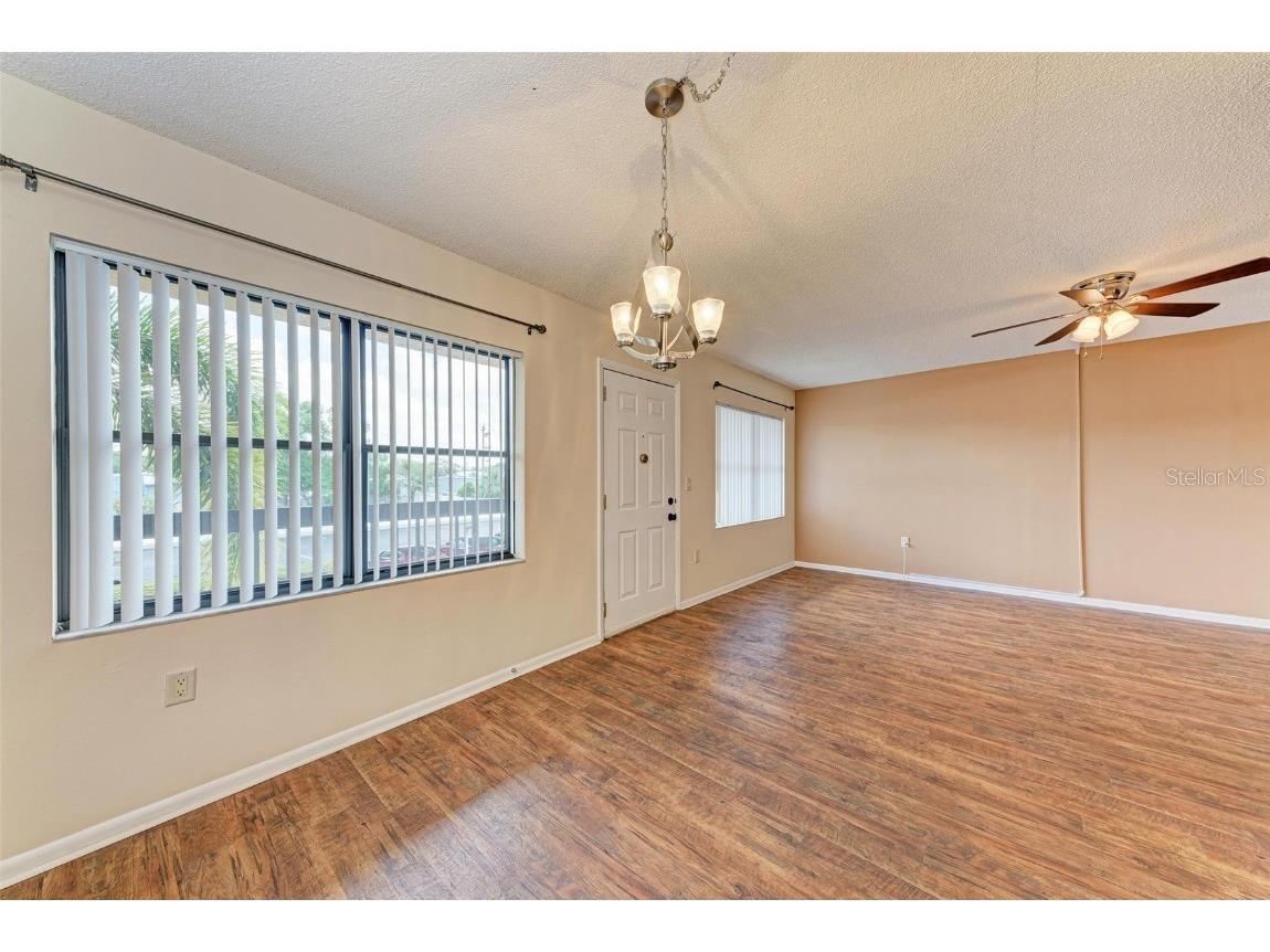 305 30th Avenue W #A210 Bradenton FL 34205 A4666580 image5