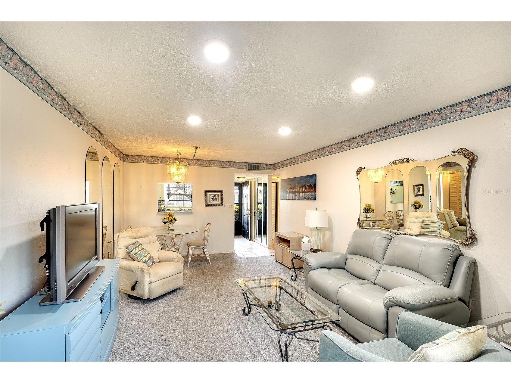 305 47th Avenue Drive W #146 Bradenton FL 34207 A4687725 image10