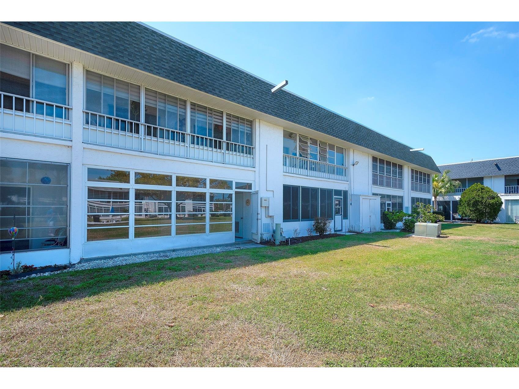 305 47th Avenue Drive W #146 Bradenton FL 34207 A4687725 image19