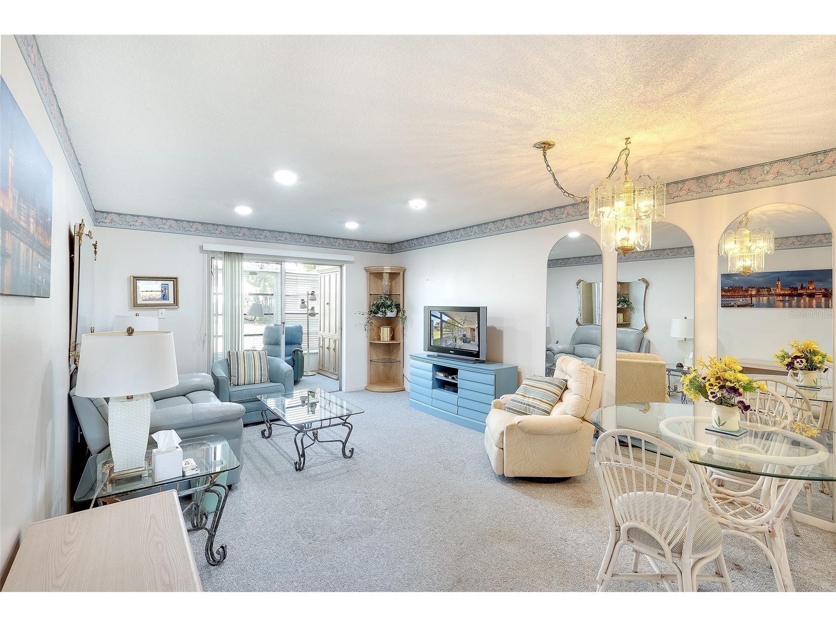 305 47th Avenue Drive W #146 Bradenton FL 34207 A4687725 image7