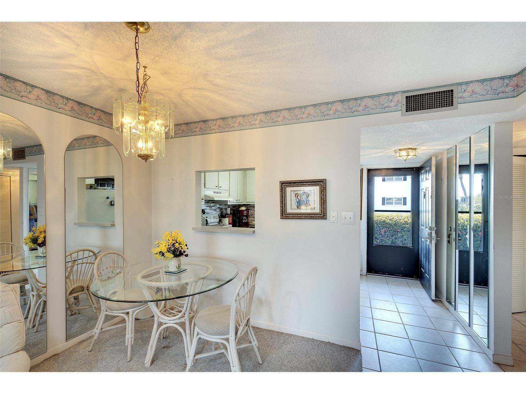 305 47th Avenue Drive W #146 Bradenton FL 34207 A4687725 image8