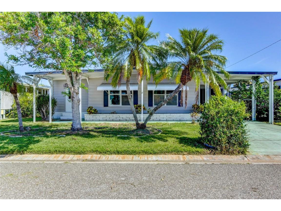 305 50th Avenue Terrace E Bradenton FL 34203 A4580527 image1