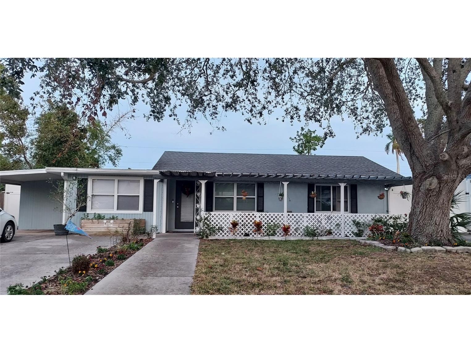 305 51st Street W Bradenton FL 34209 A4636726 image1