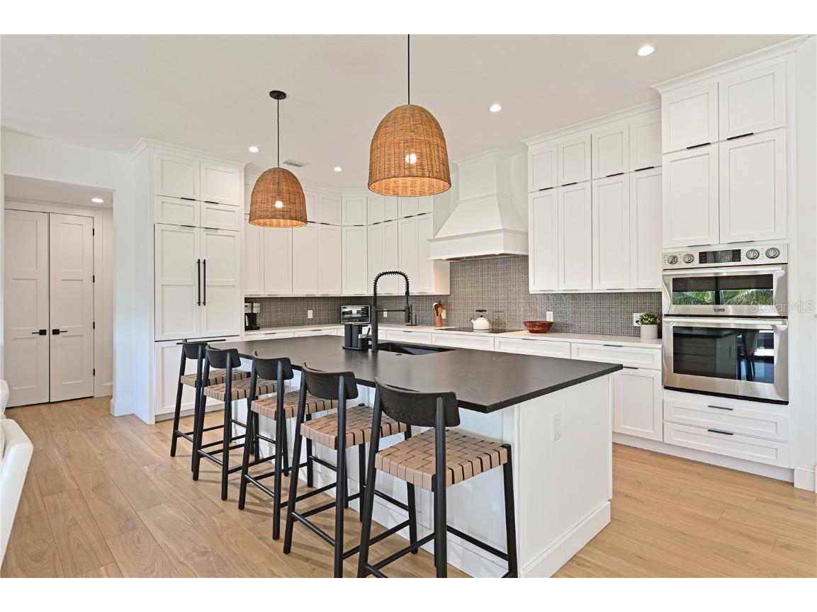 305 55th Street Holmes Beach FL 34217 A4672370 image16