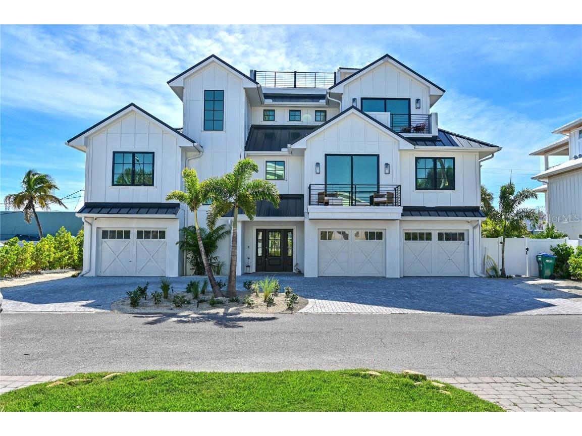 305 55th Street Holmes Beach FL 34217 A4672370 image2