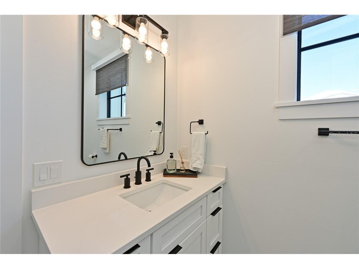 305 55th Street Holmes Beach FL 34217 A4672370 image28