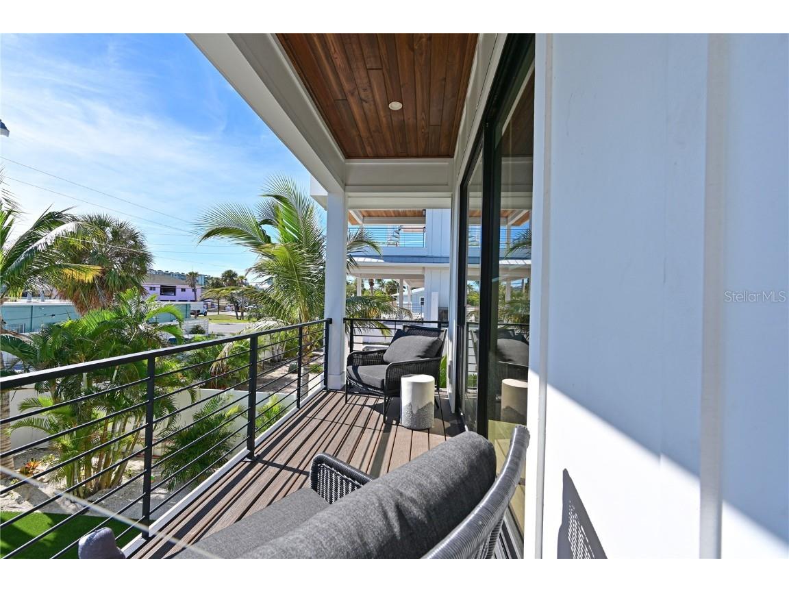 305 55th Street Holmes Beach FL 34217 A4672370 image33