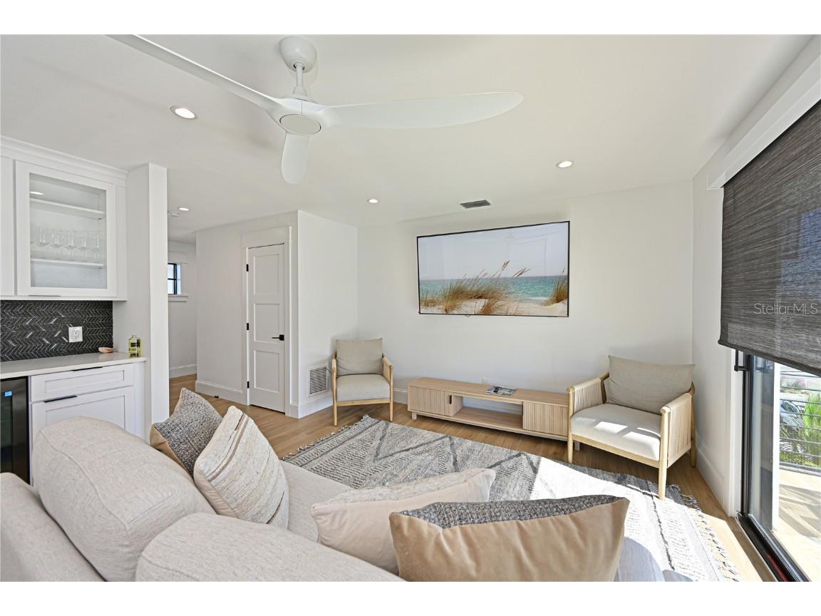 305 55th Street Holmes Beach FL 34217 A4672370 image36