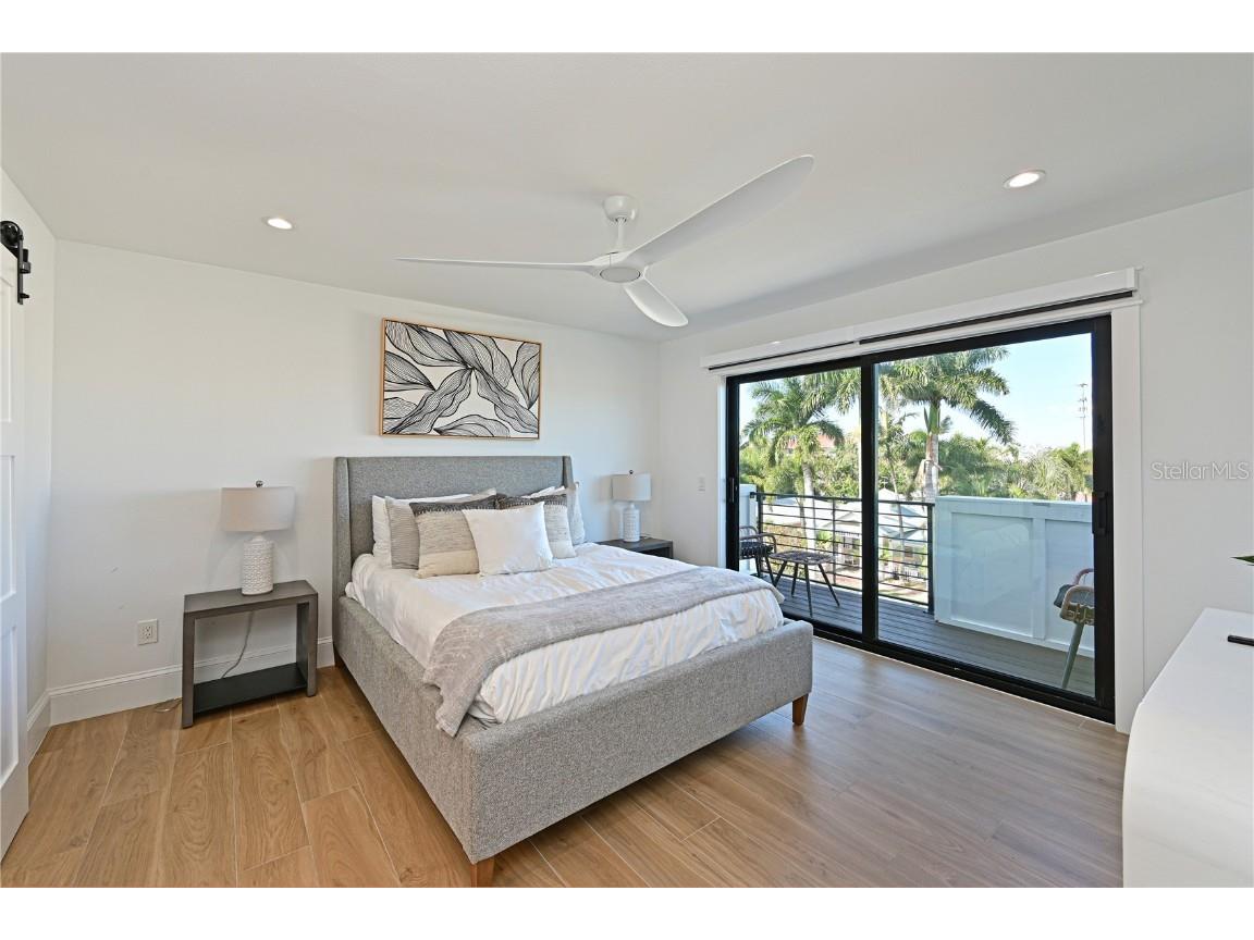 305 55th Street Holmes Beach FL 34217 A4672370 image39