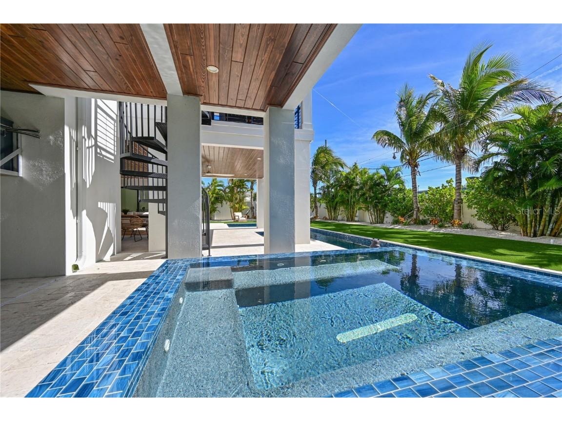 305 55th Street Holmes Beach FL 34217 A4672370 image42