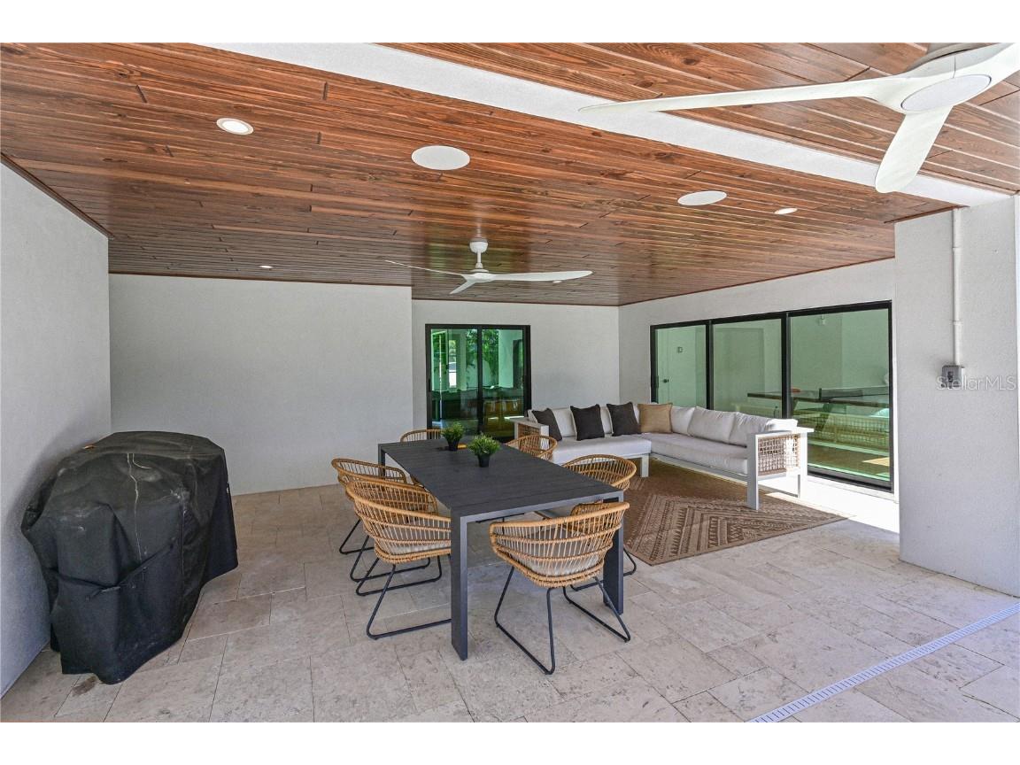 305 55th Street Holmes Beach FL 34217 A4672370 image44