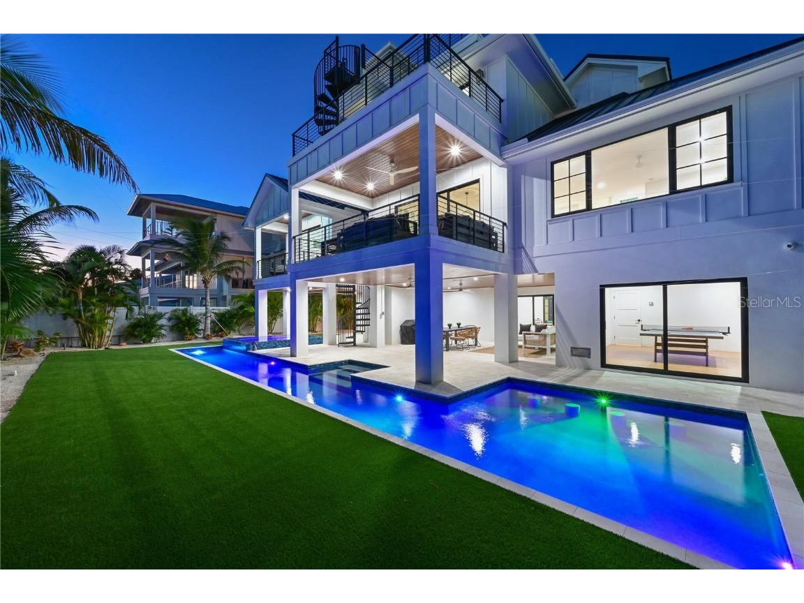 305 55th Street Holmes Beach FL 34217 A4672370 image5