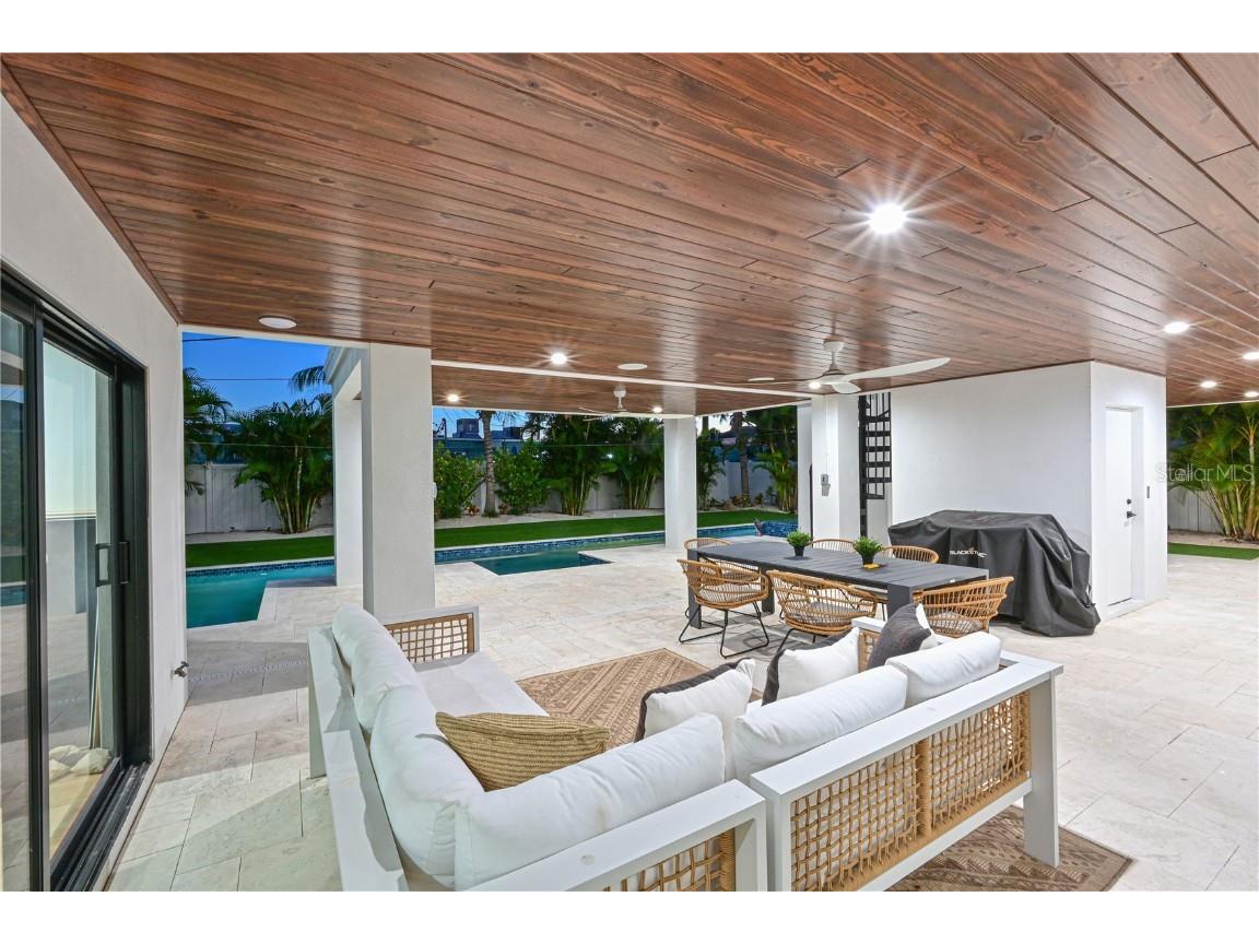 305 55th Street Holmes Beach FL 34217 A4672370 image59