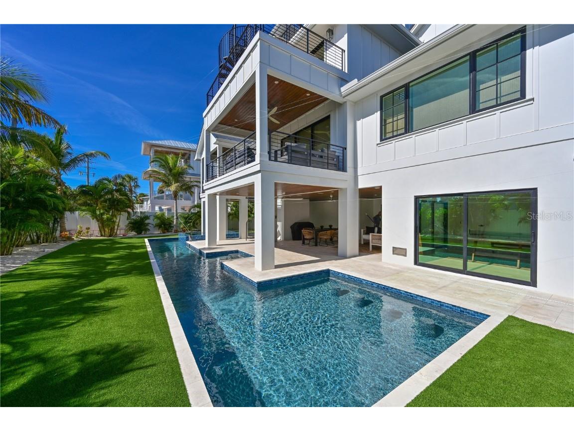 305 55th Street Holmes Beach FL 34217 A4672370 image6