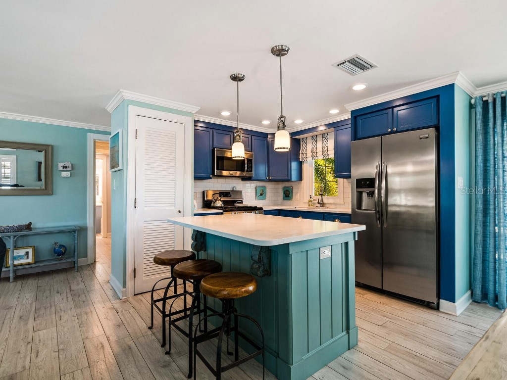 305 57th Street #A Holmes Beach FL 34217 A4534134 image15