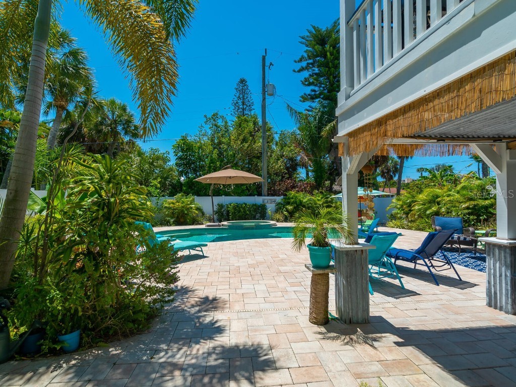305 57th Street #A Holmes Beach FL 34217 A4534134 image35