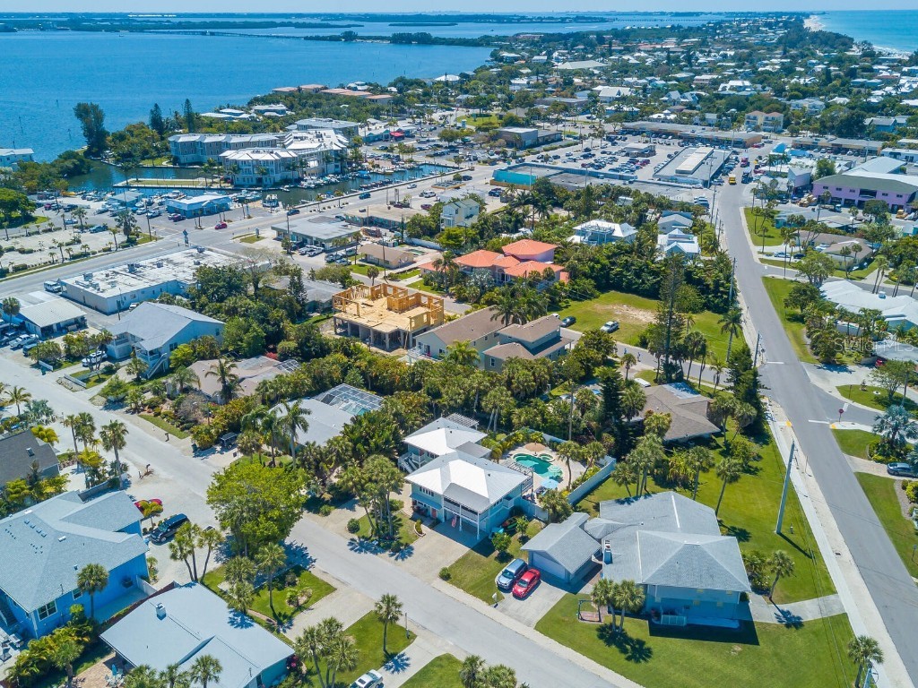 305 57th Street #A Holmes Beach FL 34217 A4534134 image58