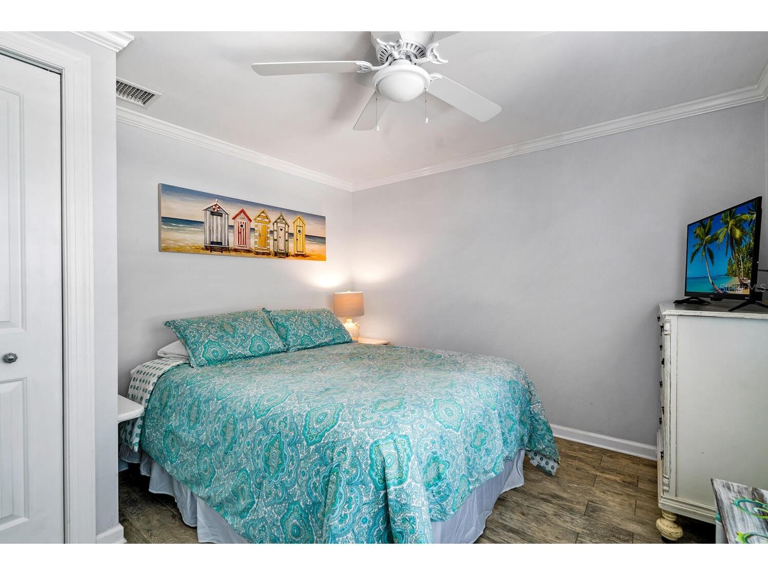 305 57th Street #B Holmes Beach FL 34217 A4682533 image12