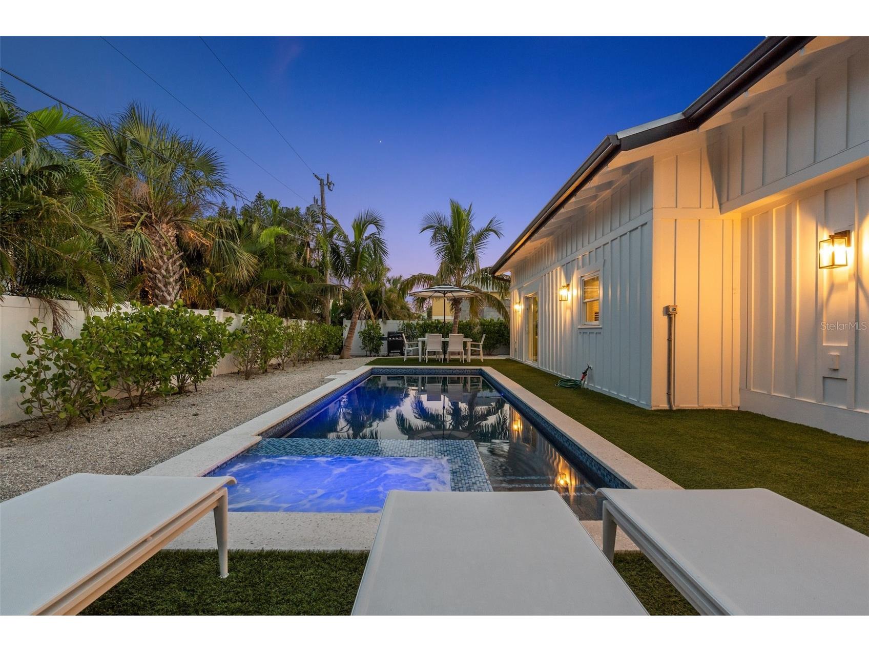 305 73rd Street Holmes Beach FL 34217 A4680135 image11