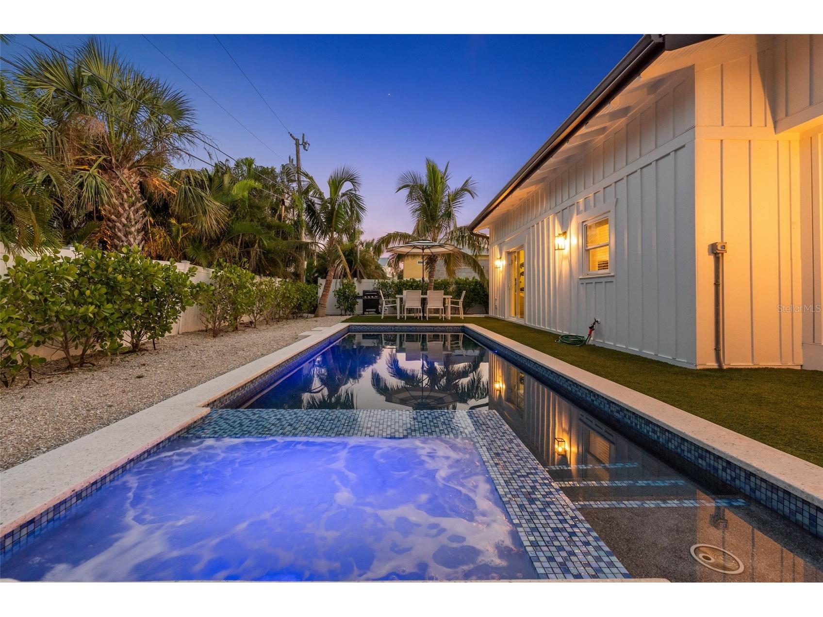 305 73rd Street Holmes Beach FL 34217 A4680135 image14