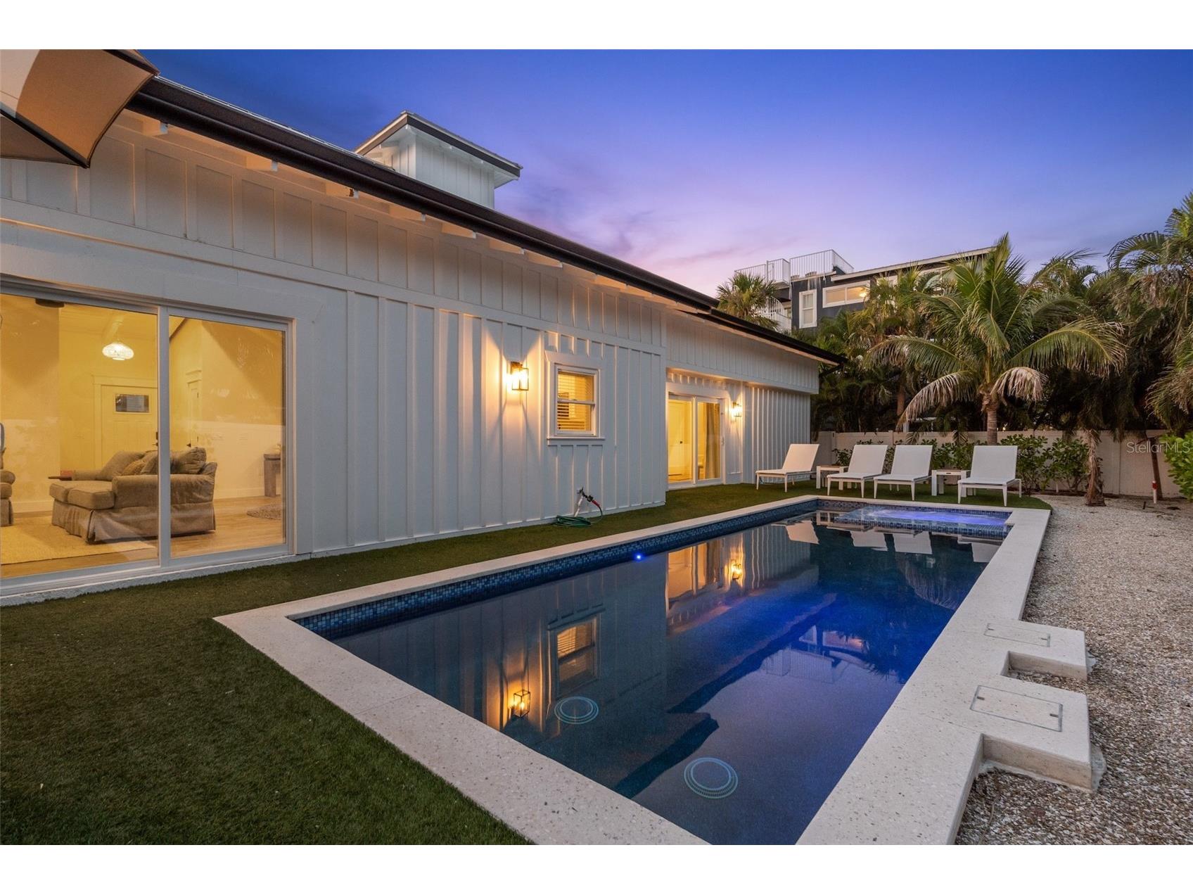 305 73rd Street Holmes Beach FL 34217 A4680135 image7