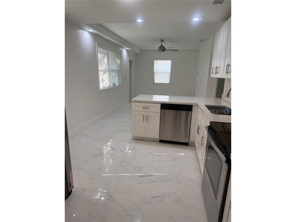 305 Ann Street Edgewater FL 32132 O6361785 image25