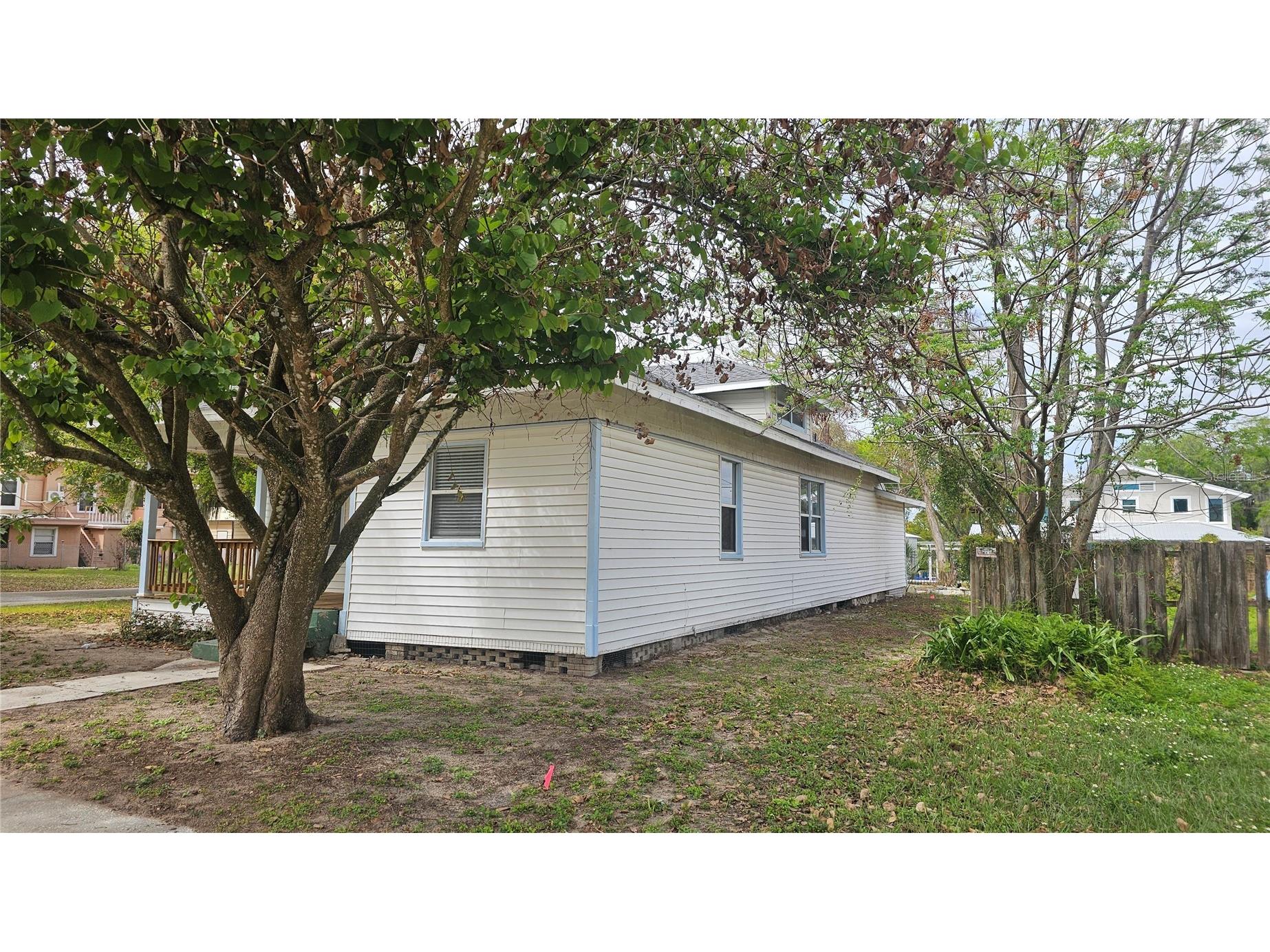 305 Avenue B NE Winter Haven FL 33881 L4960450 image3