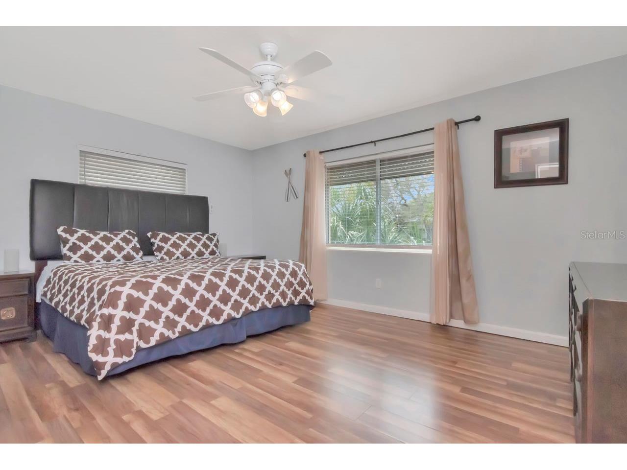 305 Baker Avenue Clearwater FL 33755 TB8491981 image21
