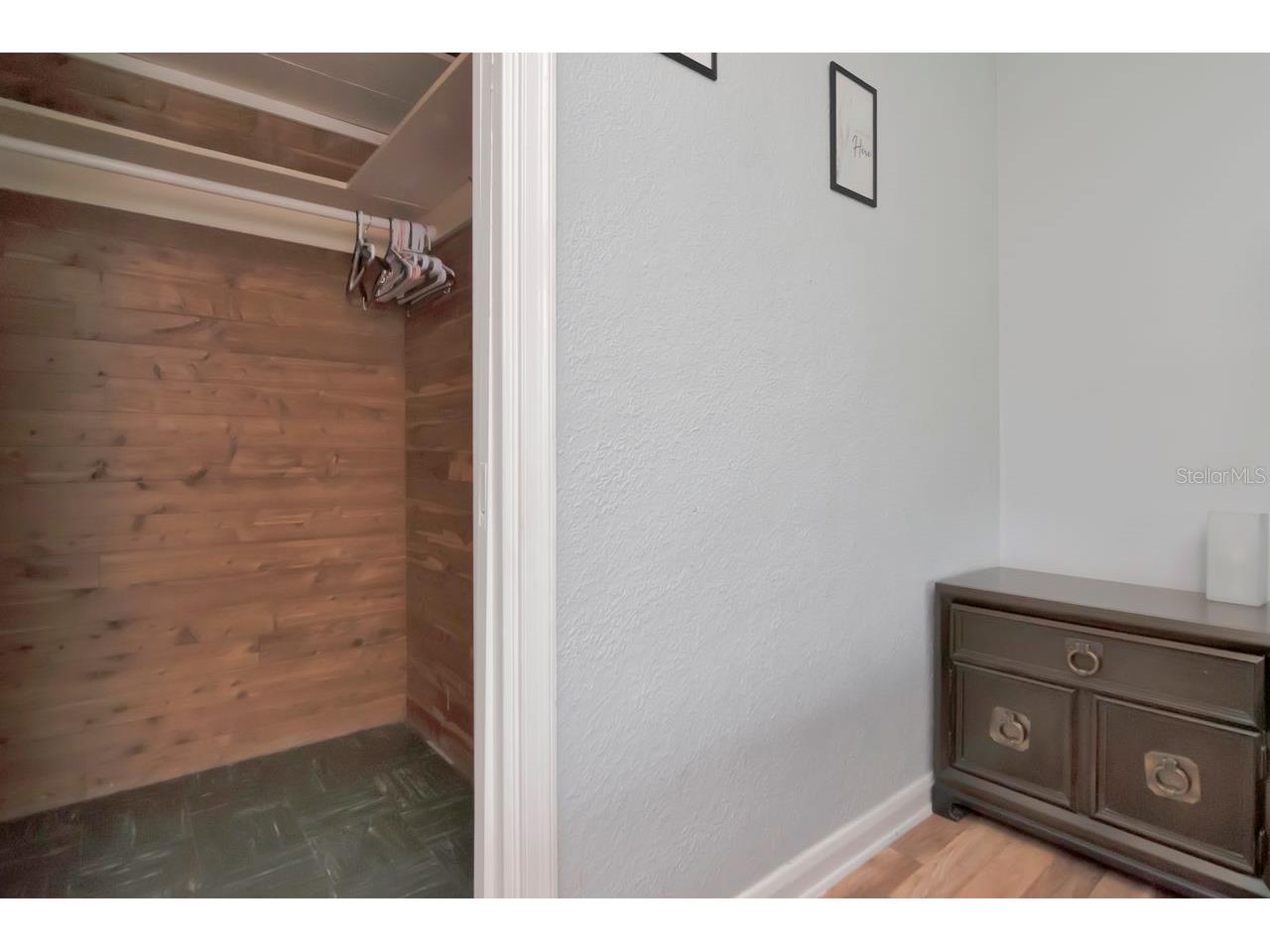 305 Baker Avenue Clearwater FL 33755 TB8491981 image22