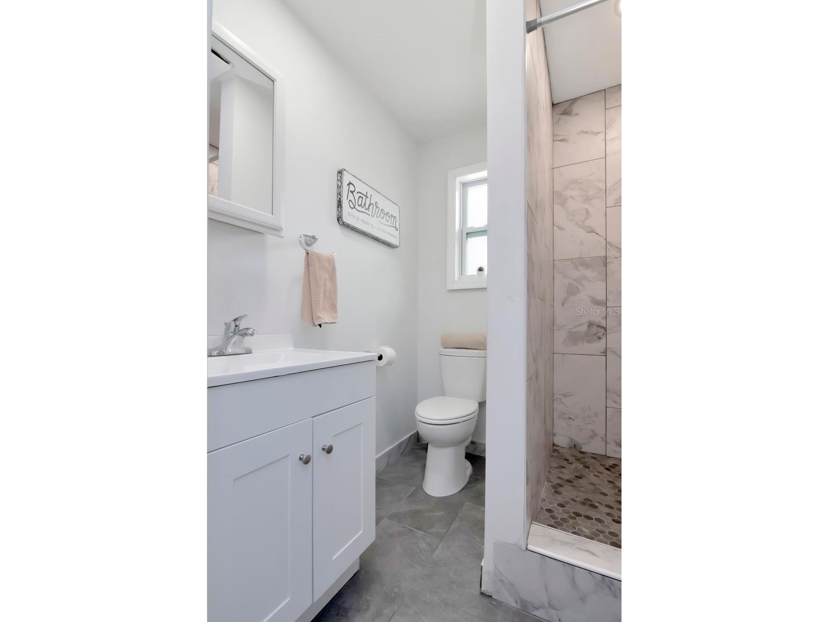 305 Baker Avenue Clearwater FL 33755 TB8491981 image34
