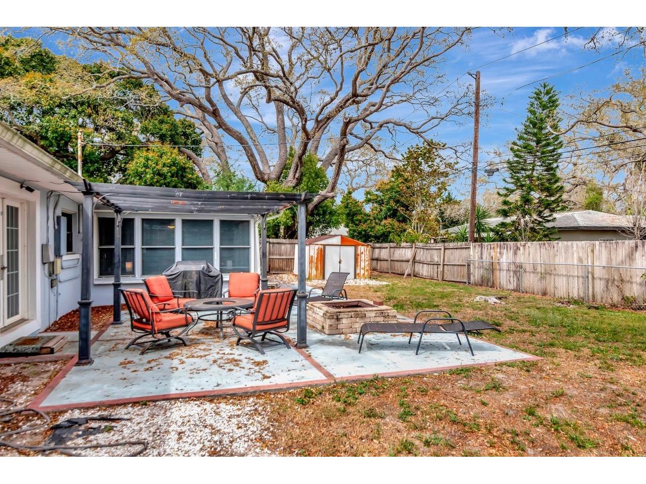 305 Baker Avenue Clearwater FL 33755 TB8491981 image37