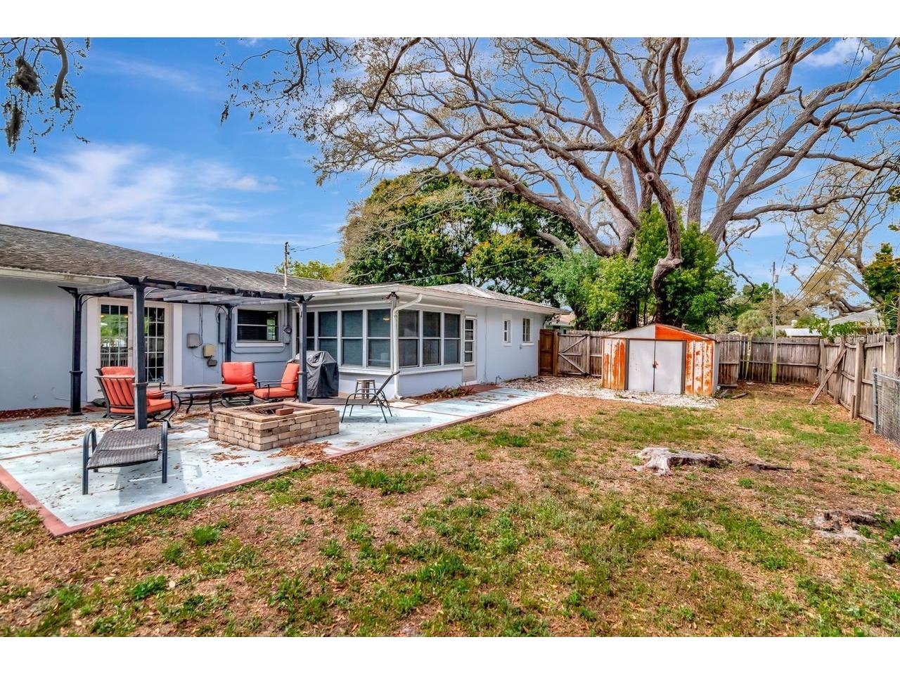 305 Baker Avenue Clearwater FL 33755 TB8491981 image38