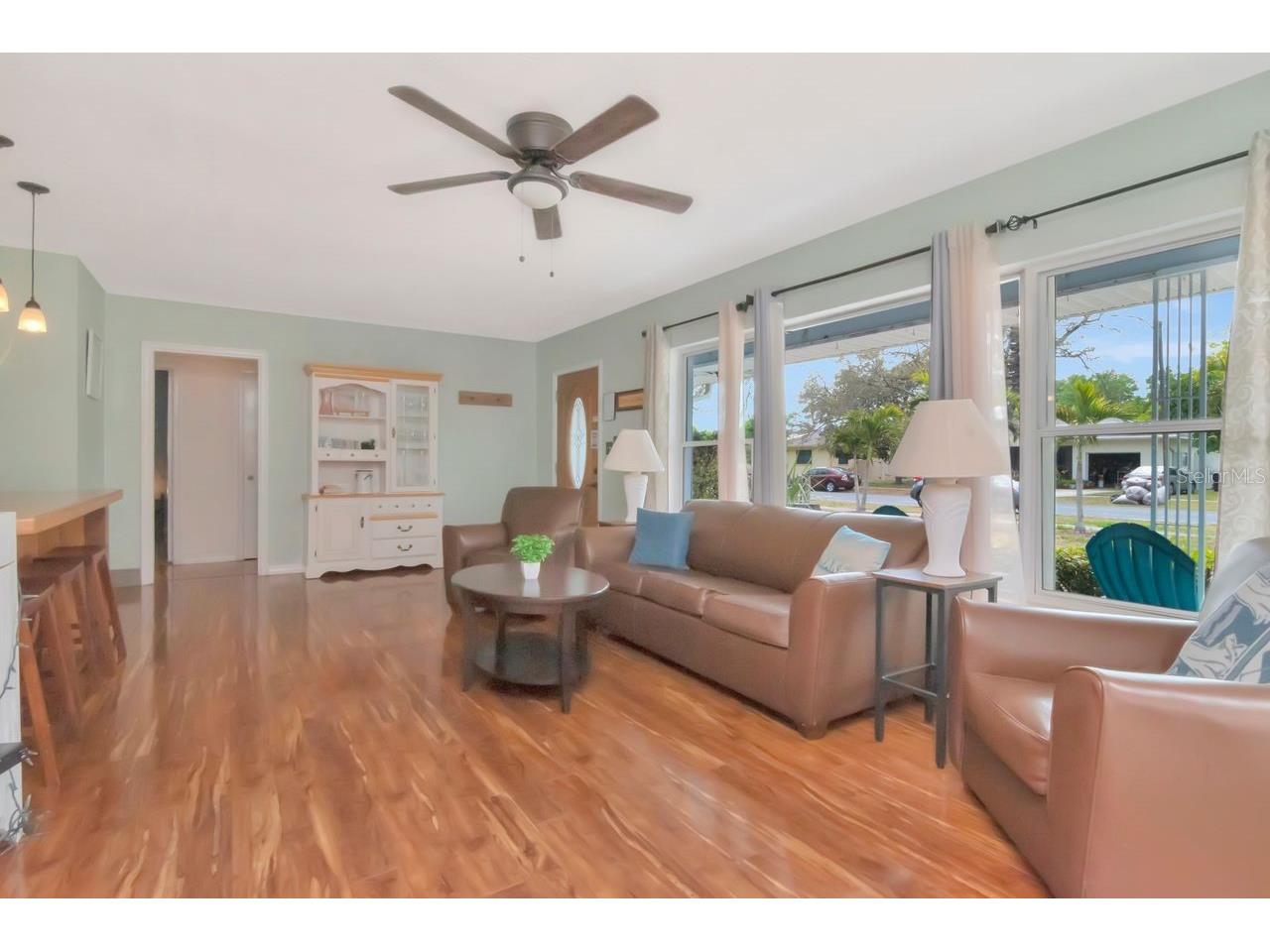 305 Baker Avenue Clearwater FL 33755 TB8491981 image7