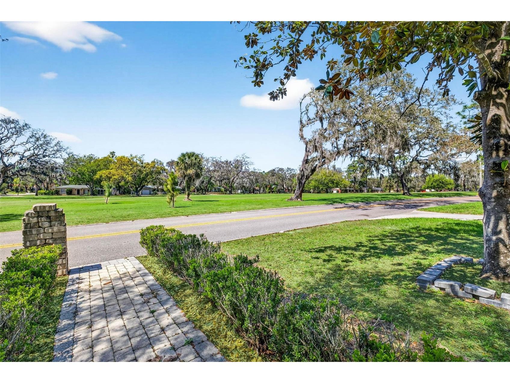305 Bannockburn Avenue Temple Terrace FL 33617 TB8506716 image5