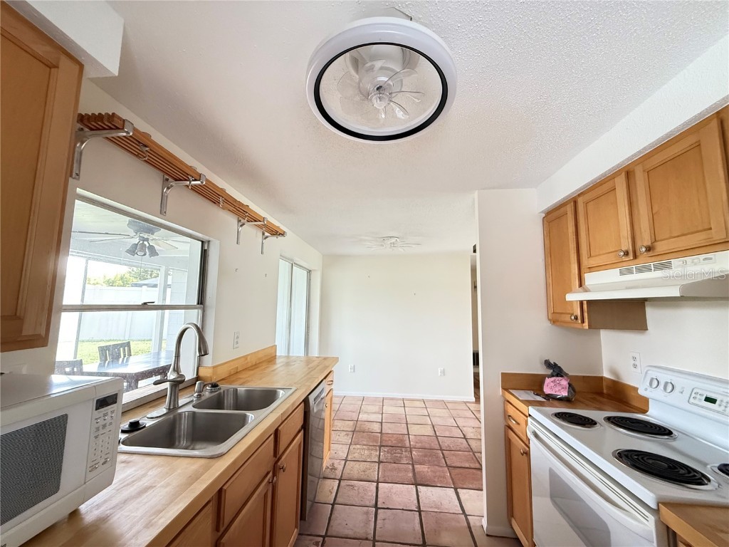 305 Bay Vista Avenue Osprey FL 34229 A4665305 image27