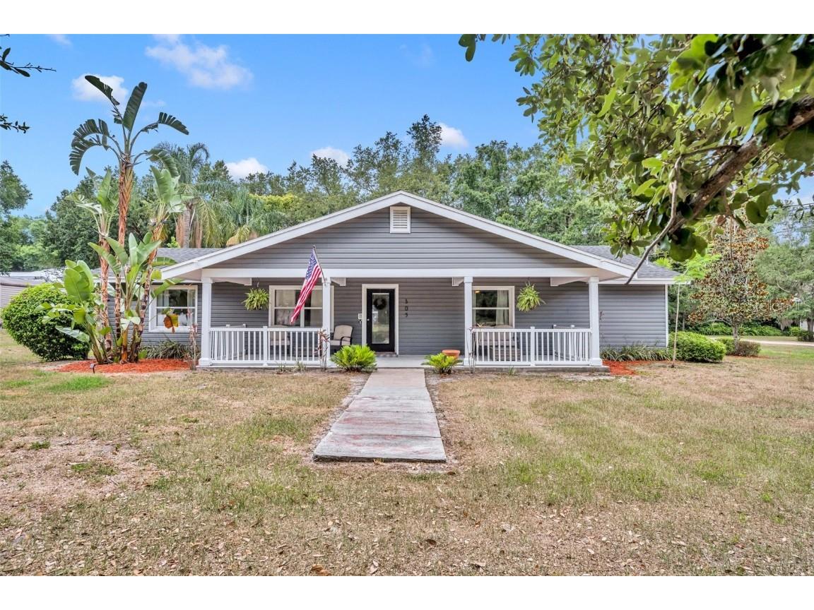 305 Briley Ave Oakland FL 34760 O6222938 image1