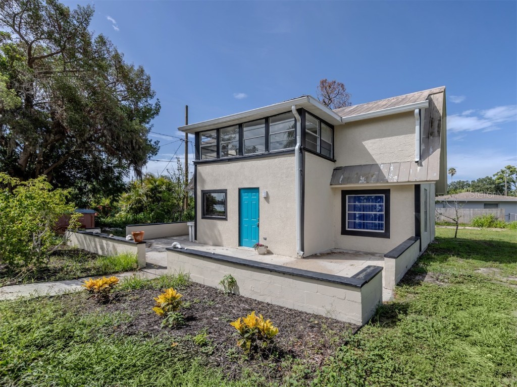 305 Chauncey Avenue Bradenton FL 34208 A4656733 image1