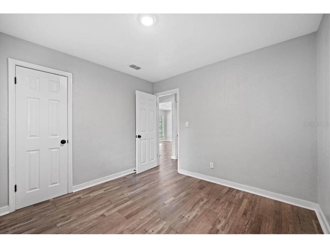 305 E Bougainvillea Avenue Tampa FL 33612 S5139421 image14