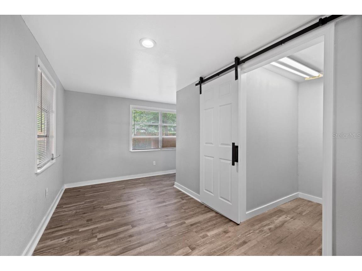 305 E Bougainvillea Avenue Tampa FL 33612 S5139421 image21