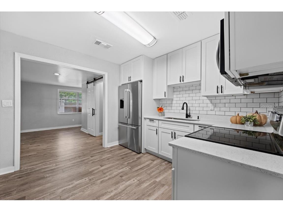 305 E Bougainvillea Avenue Tampa FL 33612 S5139421 image7