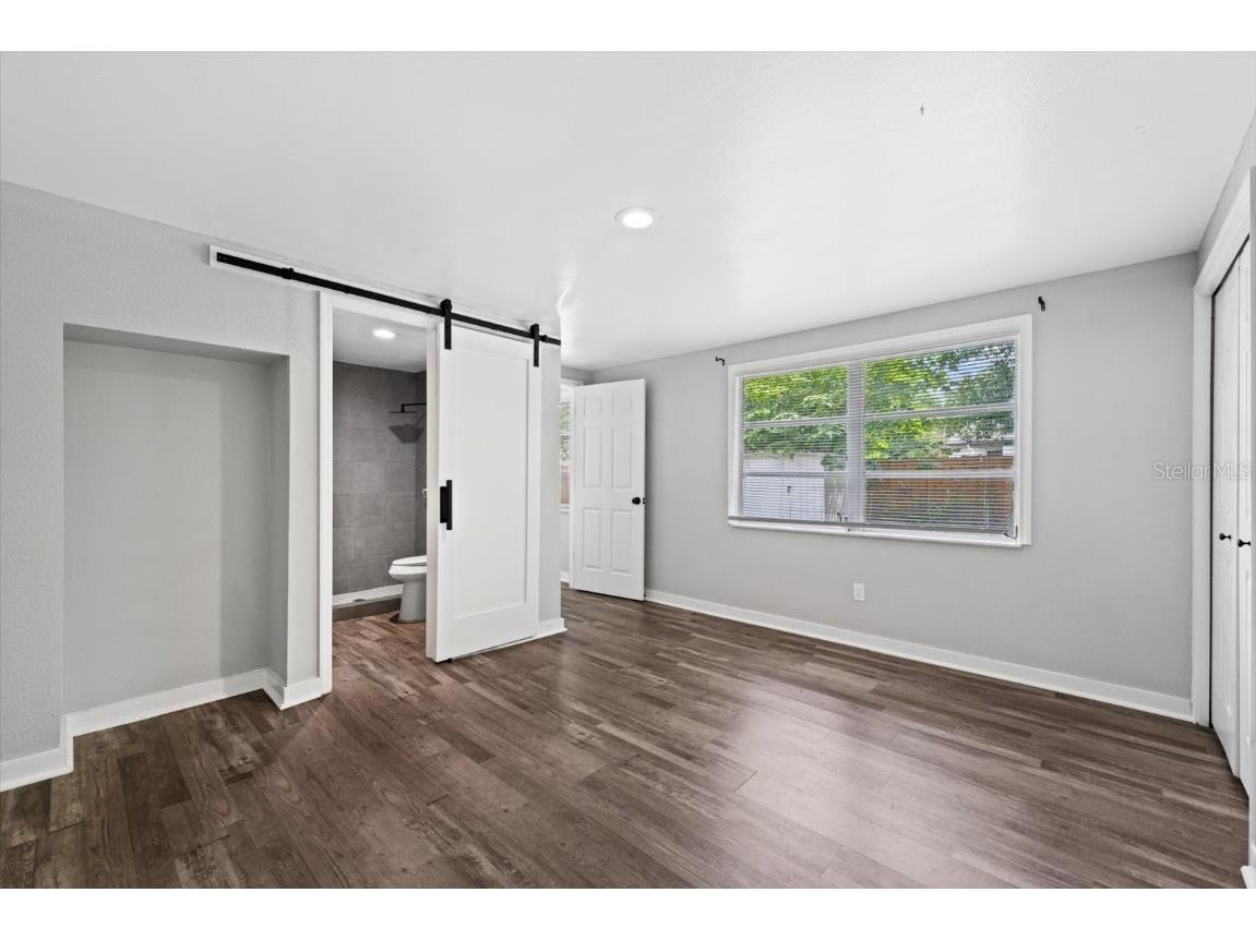 305 E Bougainvillea Avenue Tampa FL 33612 S5139421 image8