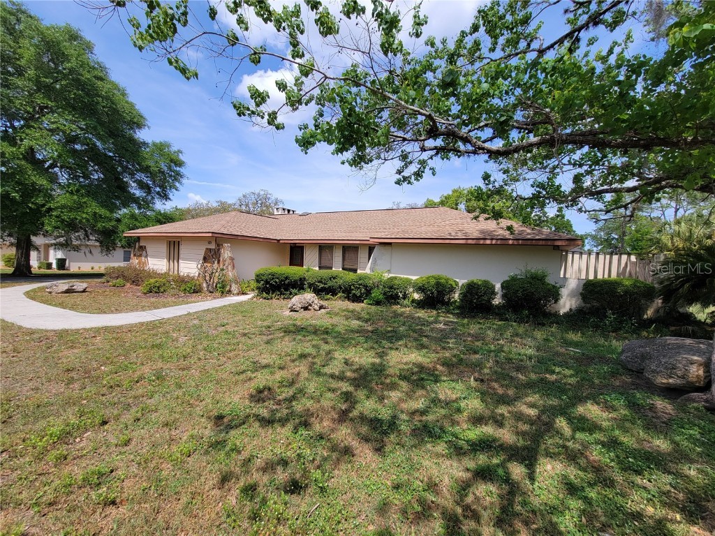 305 E Glassboro Court Hernando FL 34442 W7857219 image1