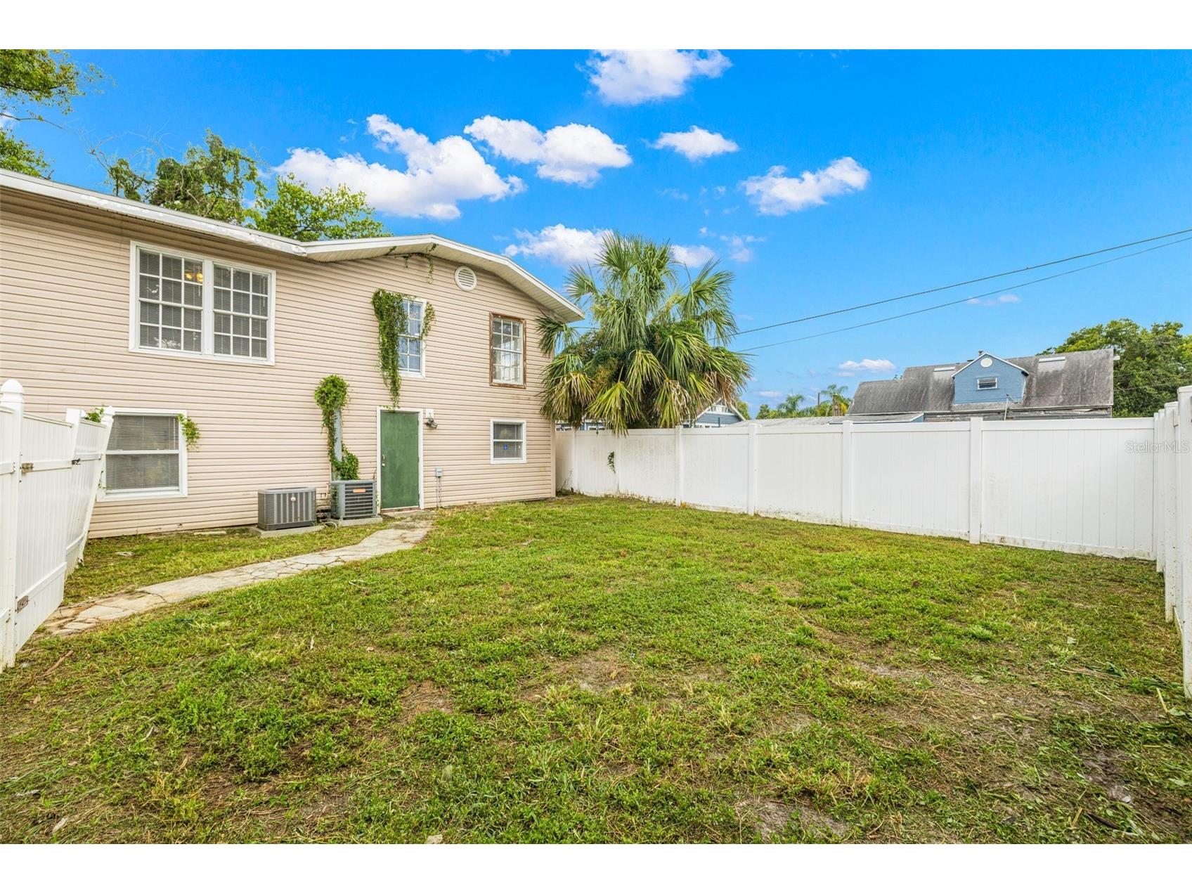 305 E Hanna Avenue Tampa FL 33604 TB8509062 image5