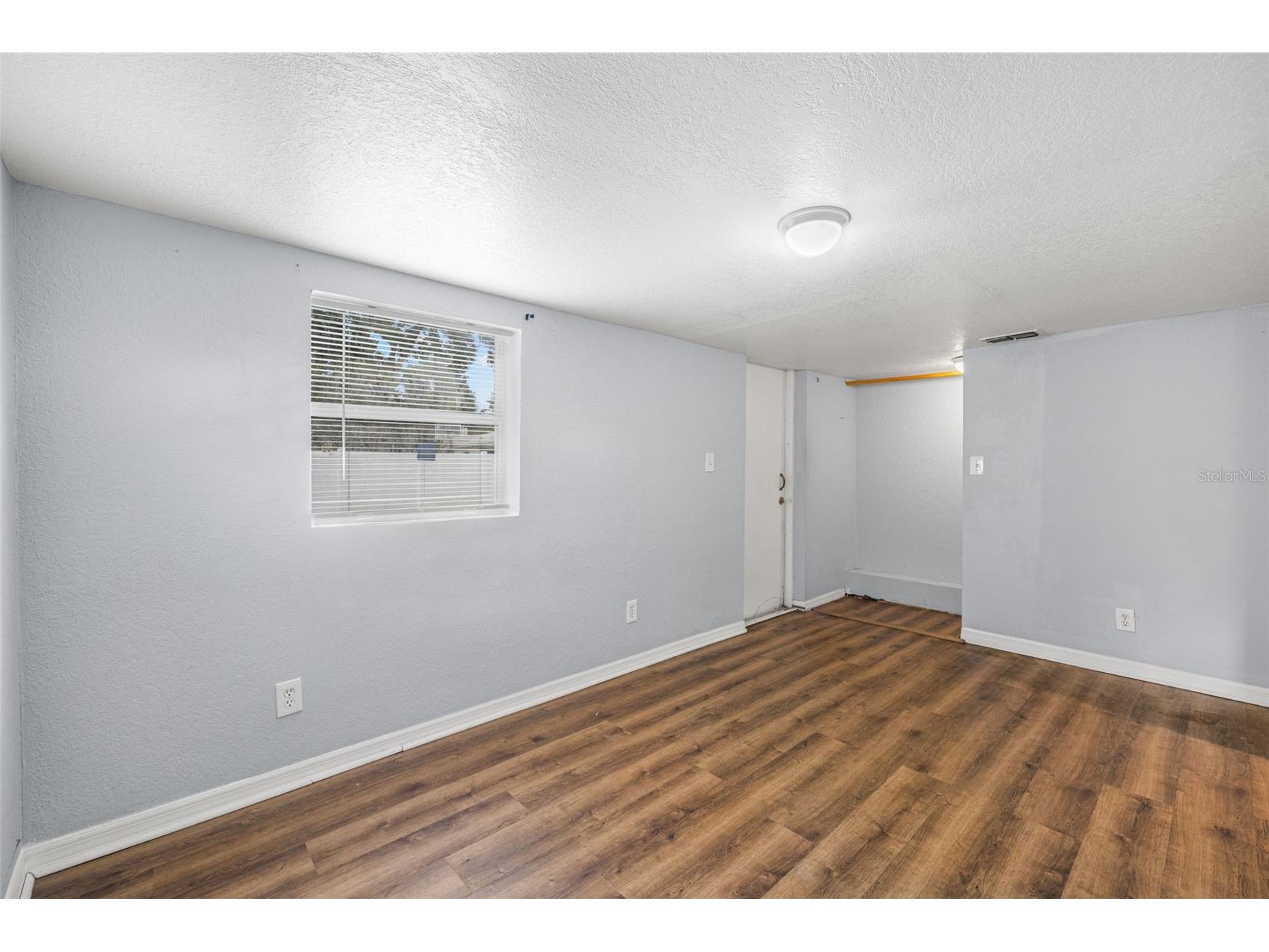 305 E Hanna Avenue Tampa FL 33604 TB8509062 image50